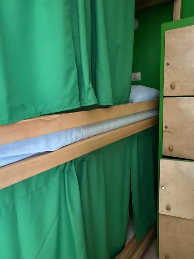Vip "Hostel Ok Hotel"キエフ エクステリア 写真