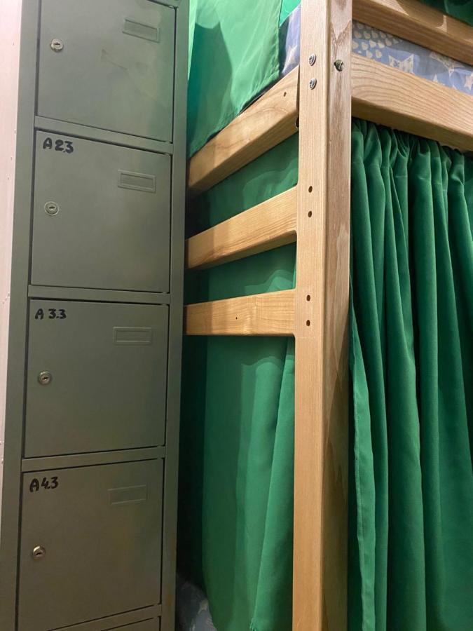 Vip "Hostel Ok Hotel"キエフ エクステリア 写真